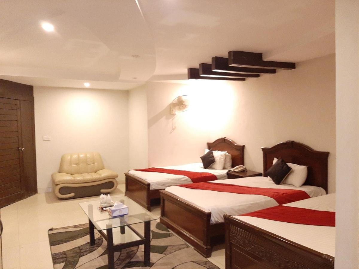 Gulberg Continental Hotel Lahaur Zewnętrze zdjęcie