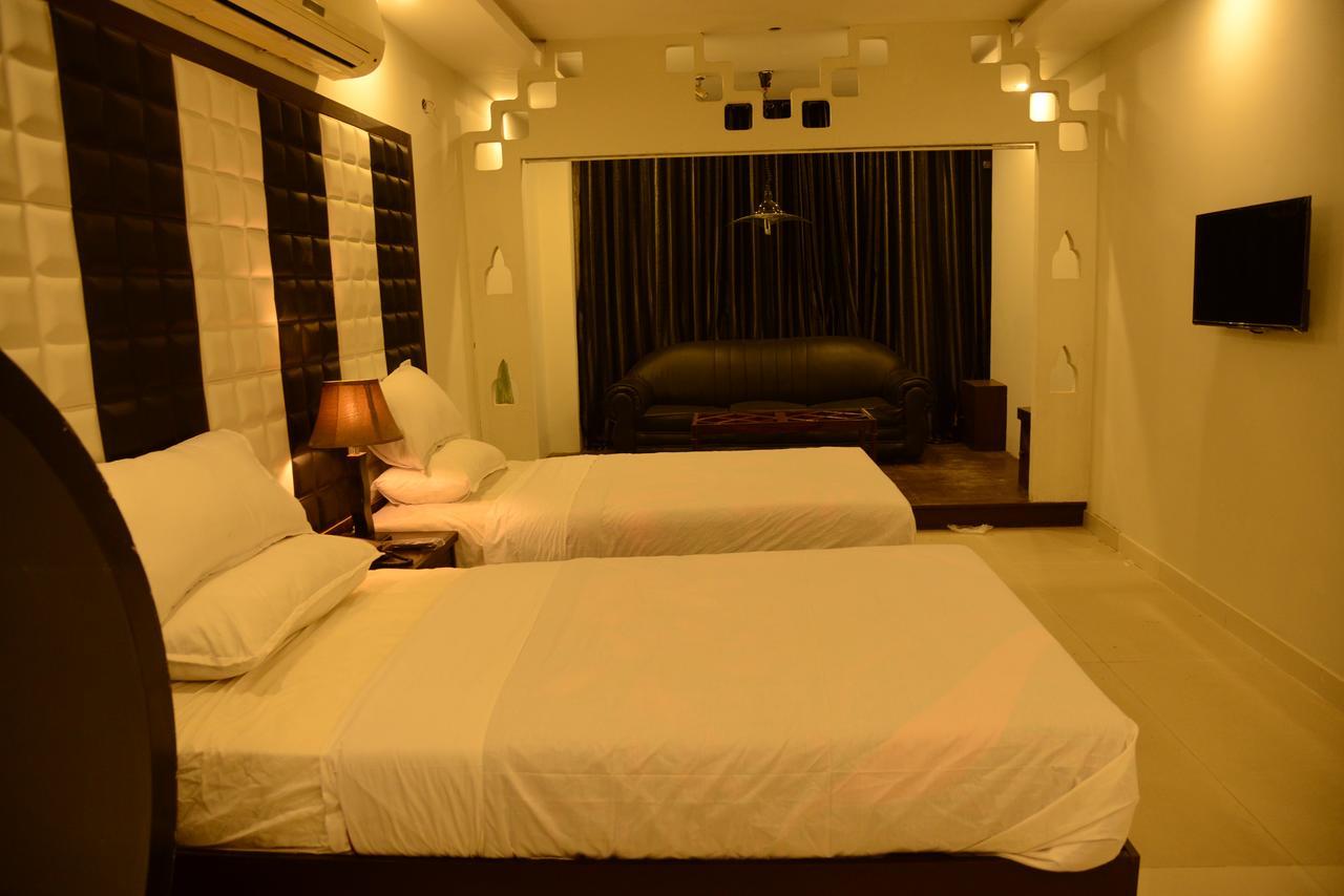 Gulberg Continental Hotel Lahaur Zewnętrze zdjęcie
